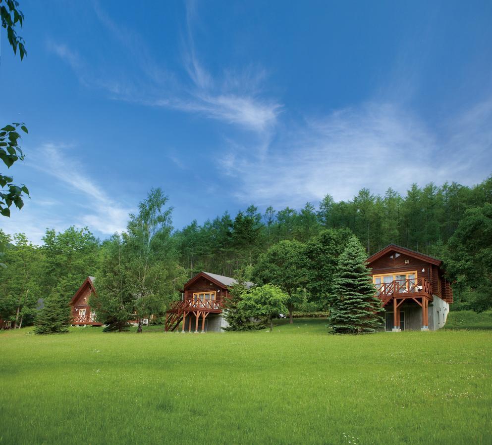 Log Hotel Larch Lake Kanayama Minamifurano Habitación foto